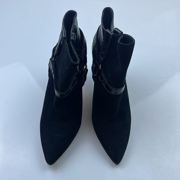 1. State Harloe Suede Booties - Size 6 - N189-5 - Picture 3 of 6